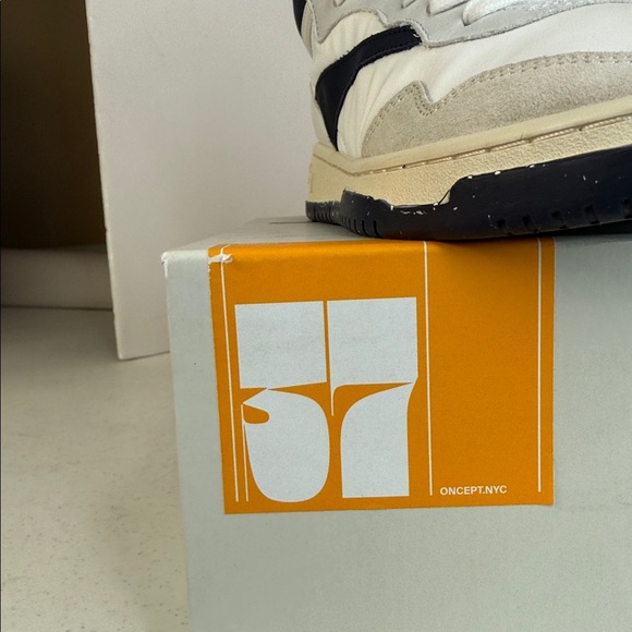 ONCEPT
Women's Princeton Low Top Sneakers Indigo Sz 7.5 - Picture 15 of 15